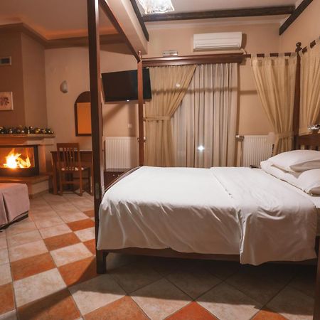 Kallinikos Guesthouse กาโต ลูตรากี ภายนอก รูปภาพ