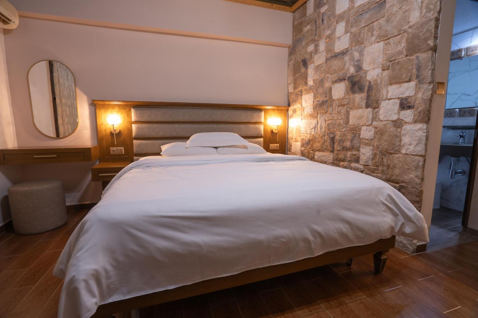 Kallinikos Guesthouse กาโต ลูตรากี ภายนอก รูปภาพ