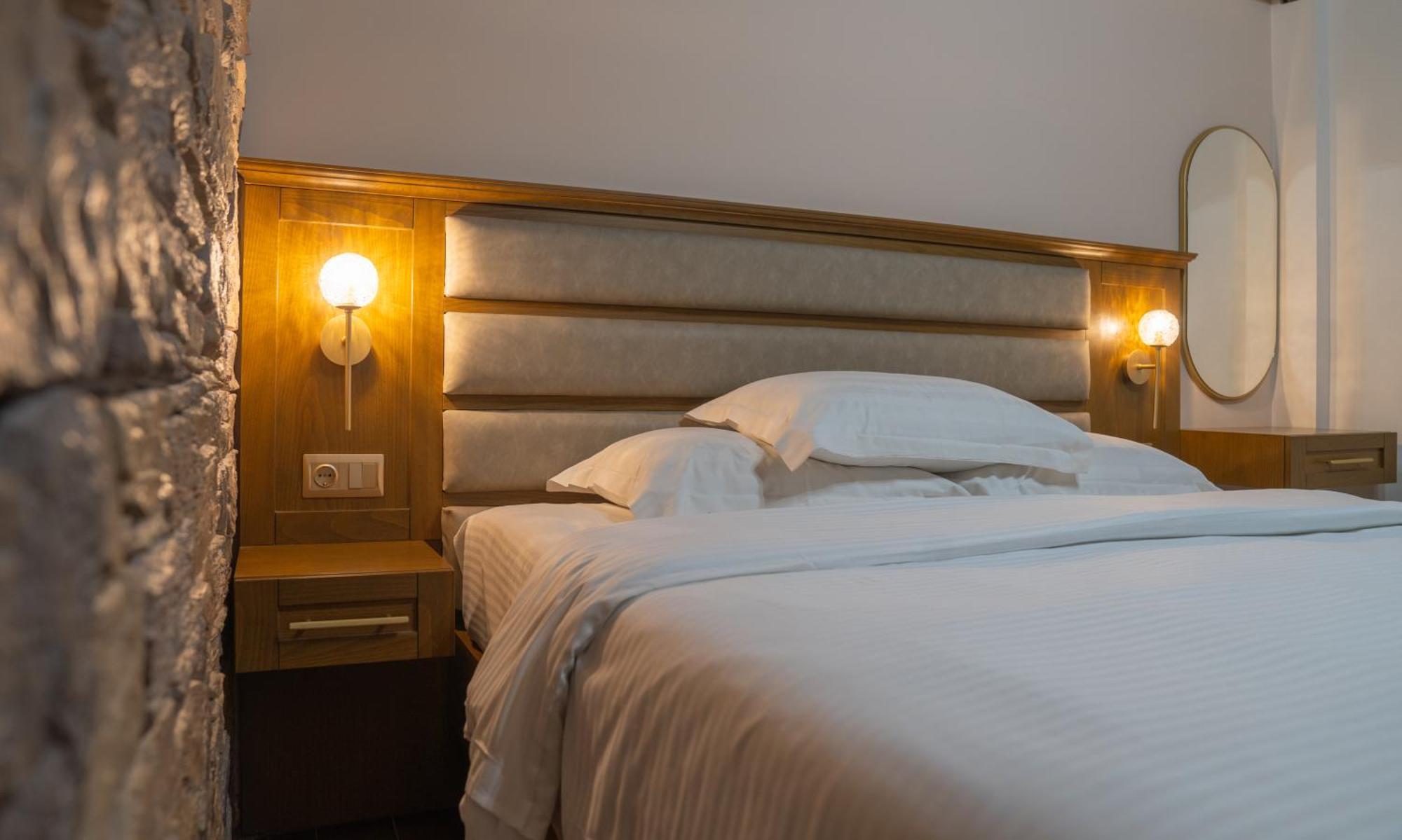 Kallinikos Guesthouse กาโต ลูตรากี ภายนอก รูปภาพ