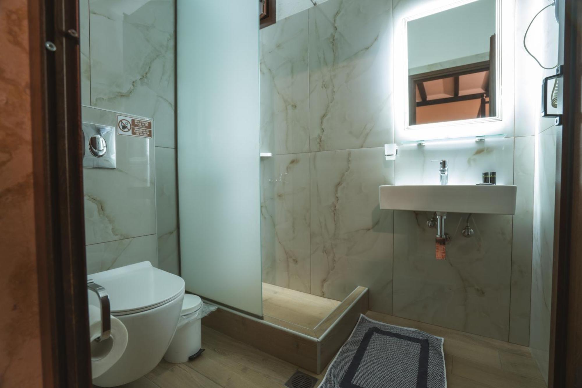 Kallinikos Guesthouse กาโต ลูตรากี ภายนอก รูปภาพ