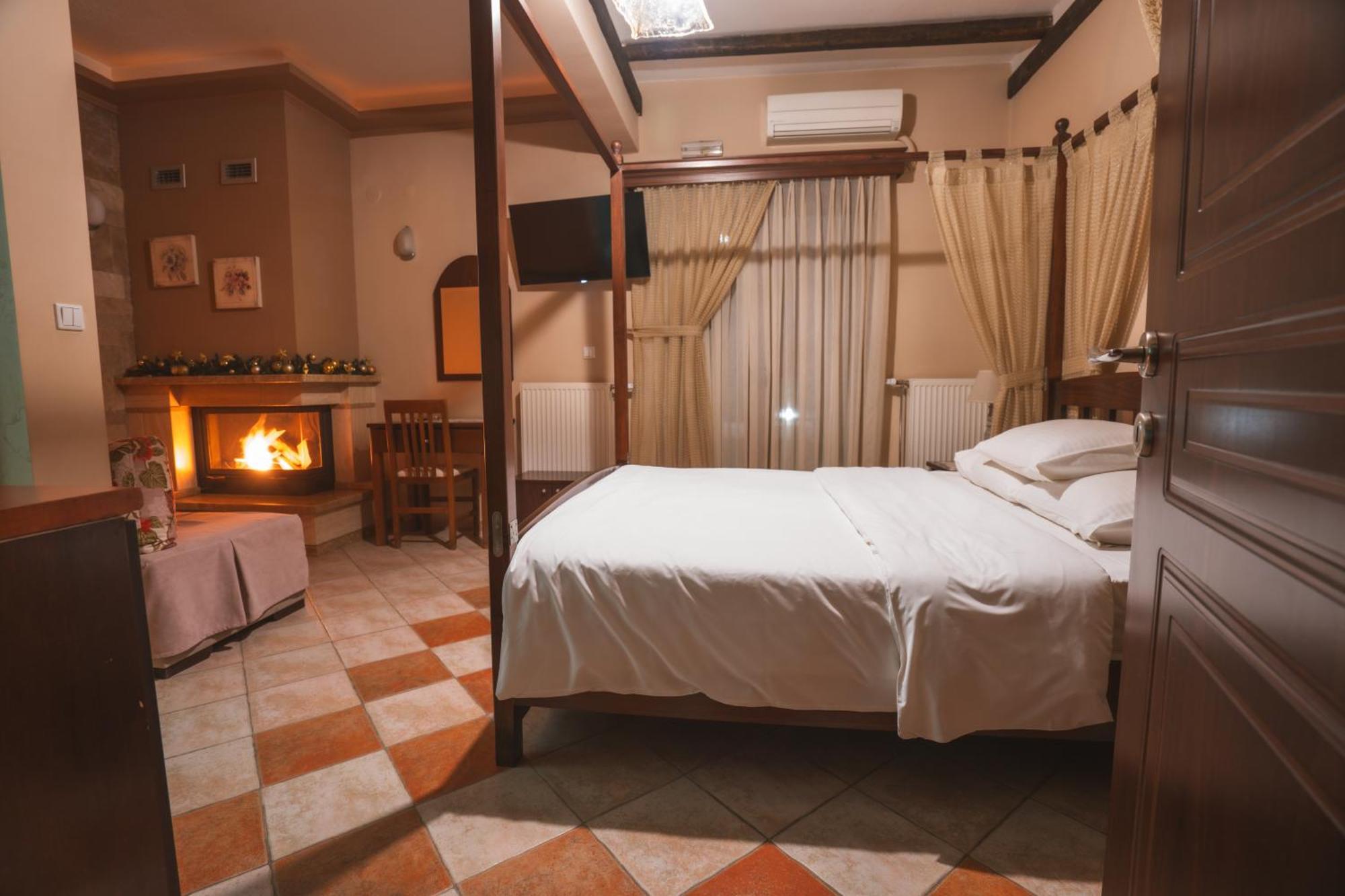 Kallinikos Guesthouse กาโต ลูตรากี ภายนอก รูปภาพ